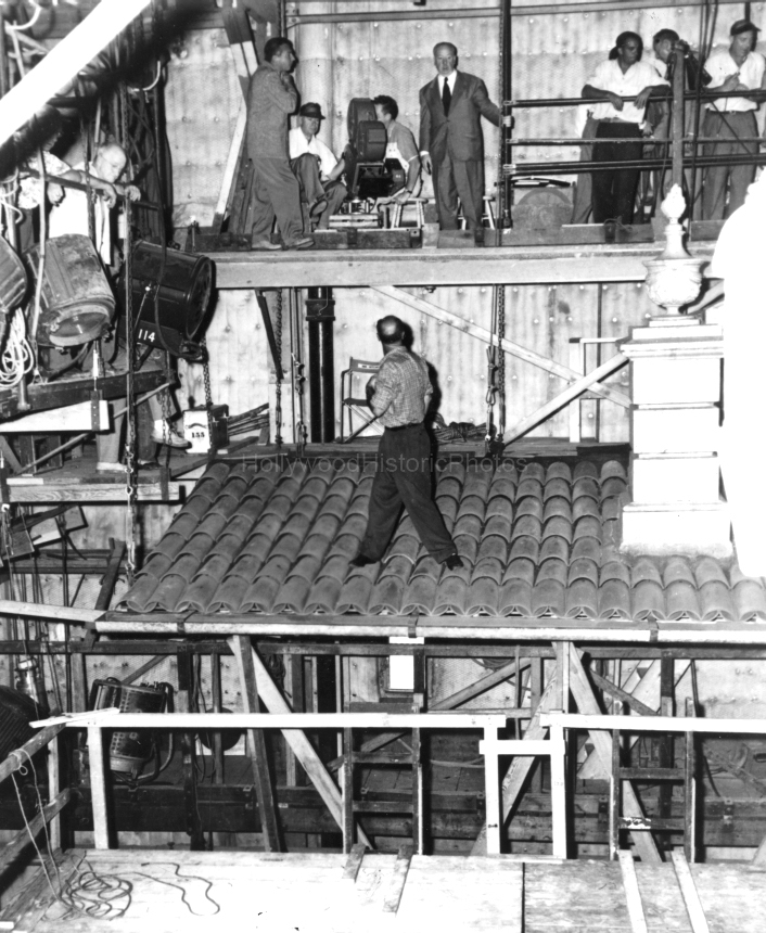 To Catch A Thief 1955 lfred Hitchcock and crew.jpg